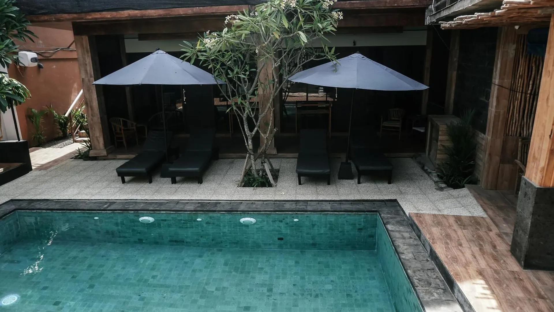 De Olas Padang Padang Bali Uluwatu  Guest house