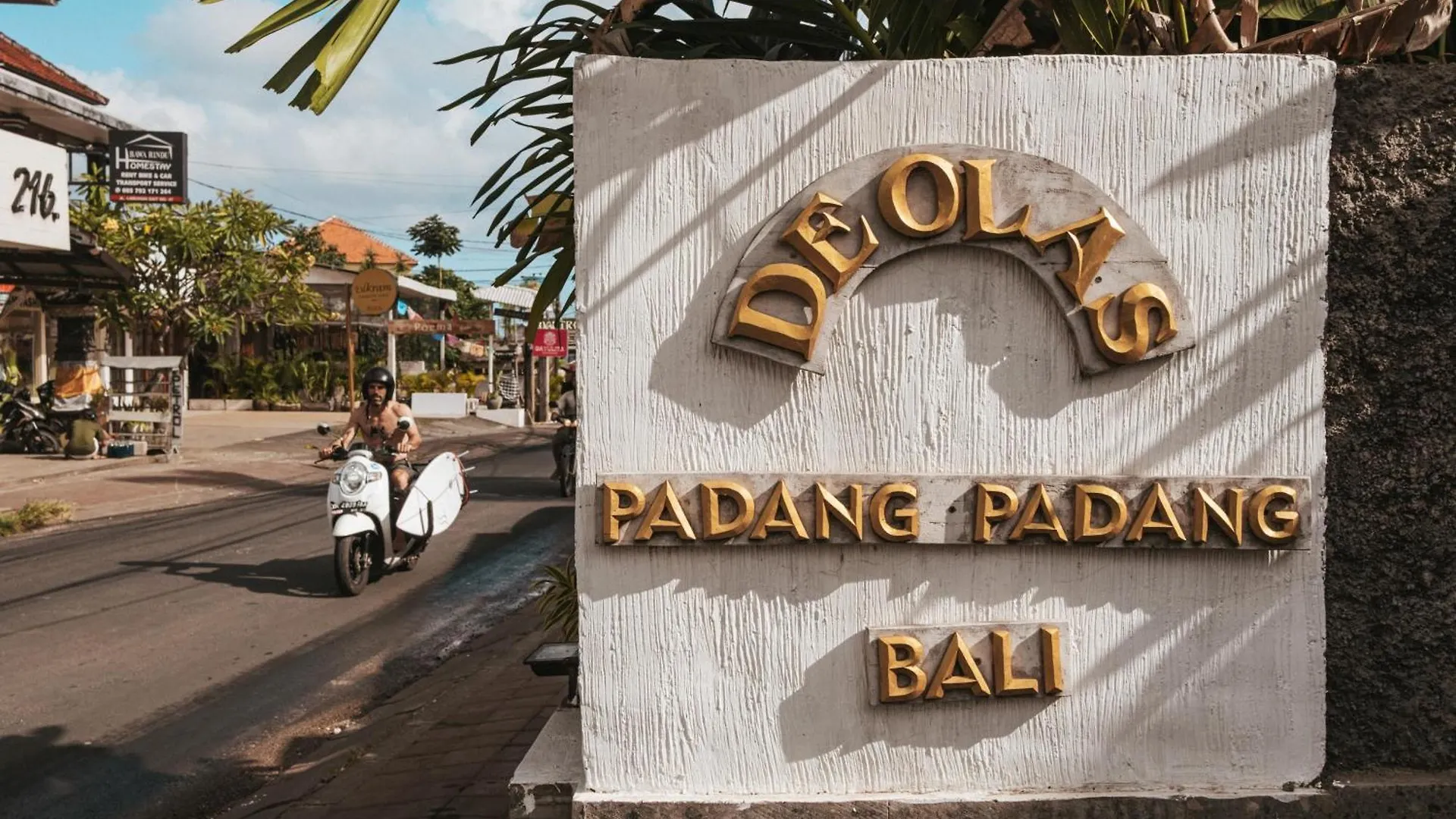 De Olas Padang Padang Bali Uluwatu  Uluwatu (Bali)